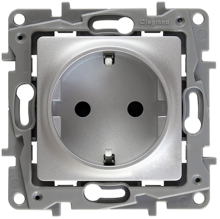 Legrand 672431 Розетка 2К+З авт шт АЛМ ETIKA