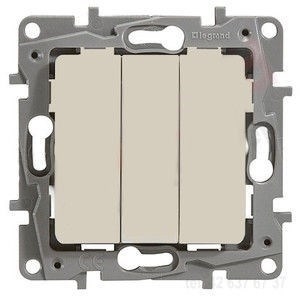 Legrand 664603 Выкл 3клав 10ах Автслнк Etika