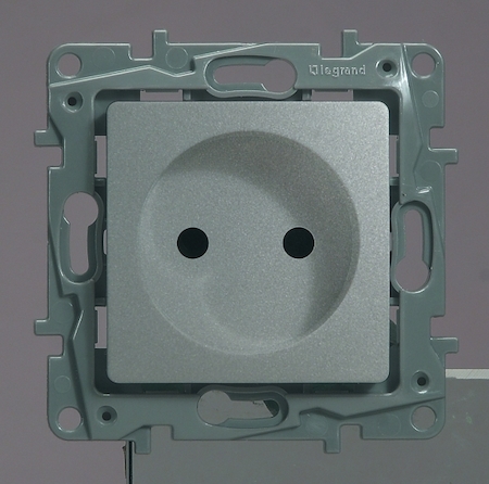 Legrand 096674 Розетка 2к Авт Шт Алм Etika