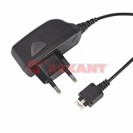 REXANT 16-0262 Сетевое зарядное устройство для LG KG800/KG90 220В (СЗУ) (5V, 700mA) шнур 1.2М черное Rexant (выводим)