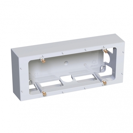 Schneider Electric ALB45446 КОРОБКА для НАР МОНТАЖА 3Х45 ВЫС 40ММ