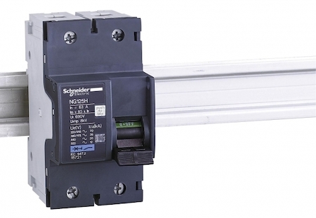 Schneider Electric 18717 АВТОМАТИЧЕСКИЙ ВЫКЛ. NG125H 2П 25A C