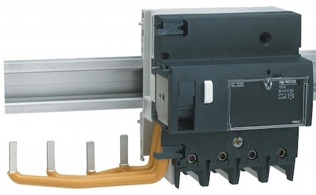 Schneider Electric 19018 БЛОК ДИФФ. ЗАЩИТЫ VIGI NG125 4P 63A 300MA