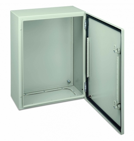 Schneider Electric NSYCRN54150P ШКАФ CRN С ПЛАТОЙ 5Х4Х1,5