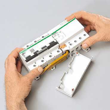 Schneider Electric 18481 Автоматический выключатель C120H 4п 125А C