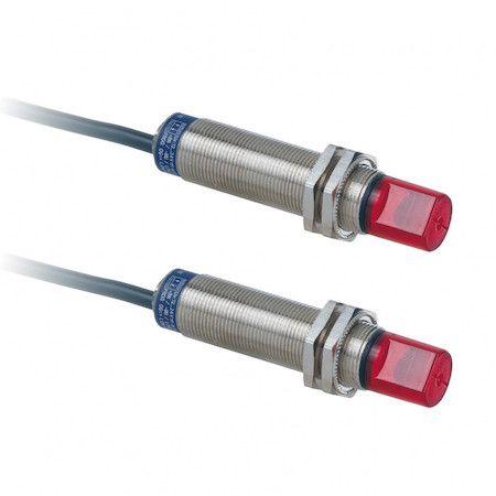Schneider Electric XU2N18PP341W ФОТОДАТЧ.,15М,24В,СКВОЗН.ЛУЧ, КАБ.2М,PNP