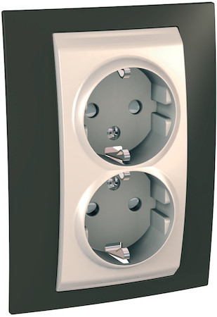 Schneider Electric MGU63.067.571 UNICA ХАМЕЛЕОН РОЗЕТКА двойная, с заземлением, со шторками, БЕЖЕВЫЙ/ КАКАО