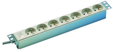 Schneider Electric NSYAPU19F7FA РОЗЕТ БЛОК 7 ПОЗ 19"UTE 220В C Ф ПОМЕХ