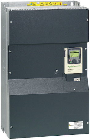 Schneider Electric ATV61QC20N4 ПРЕОБР ЧАСТ ATВ61 ВОДЯННОЕ ОХЛ 400В 200