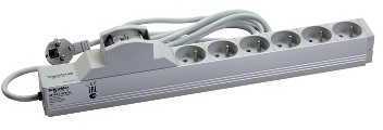 Schneider Electric NSYAPU19F6CB БЛОК РОЗ. 19&quot; 6 ГНЕЗД ИСП UTE C ЗАЩ. АВТ 16А