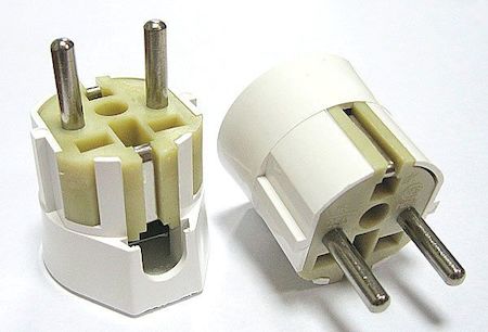 Schneider Electric V16-005 ВИЛКА 2-ПОЛЮСНАЯ С ЗК УГЛОВАЯ (250В,16А)