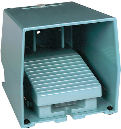 Schneider Electric XPEM611 ПЕДАЛЬНЫЙ ВЫКЛЮЧАТЕЛЬ