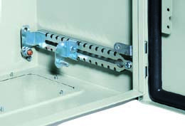 Schneider Electric NSYSDCR250 4 РЕГУЛИРУЕМЫЕ ПО ДЛИНЕ ШИНЫ 250ММ S3D