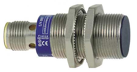 Schneider Electric XS2N18PC410D ДАТЧИК ПРИБЛИЖЕНИЯ 10A38В ПОСТ.ТОК-8MM