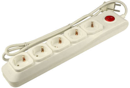 Сетевой фильтр SGSL5-5 IVORY "Lux" 5м Пвс 3х0.75 5 гнезд с/з 10А защита от перенапряж. короткого замыкания Uniel UL-00001757