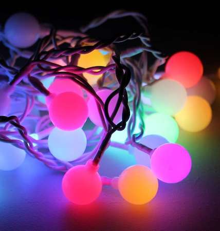 КОСМОС Гирлянда светодиодная 100LED Шарики 2.5см шнур 13м IP44 удлинение до 4шт. мигание мультиколор Космос KOC_GIR100BallRGB_IP