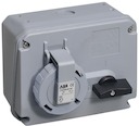 Розетка с выключателем и механической блокировкой 232MHS1W, 32A, 2P+E, IP67, 1ч