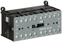 Мини-контактор реверсивный VBC6A-30-01-05 (9A при AC-3 400В), катушка 220В DC, с винтовыми клеммами